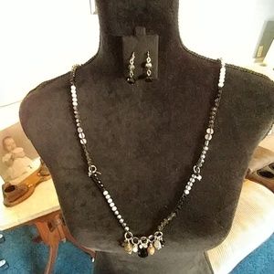 DR178.   Beautiful Black Beaded Necklace Set